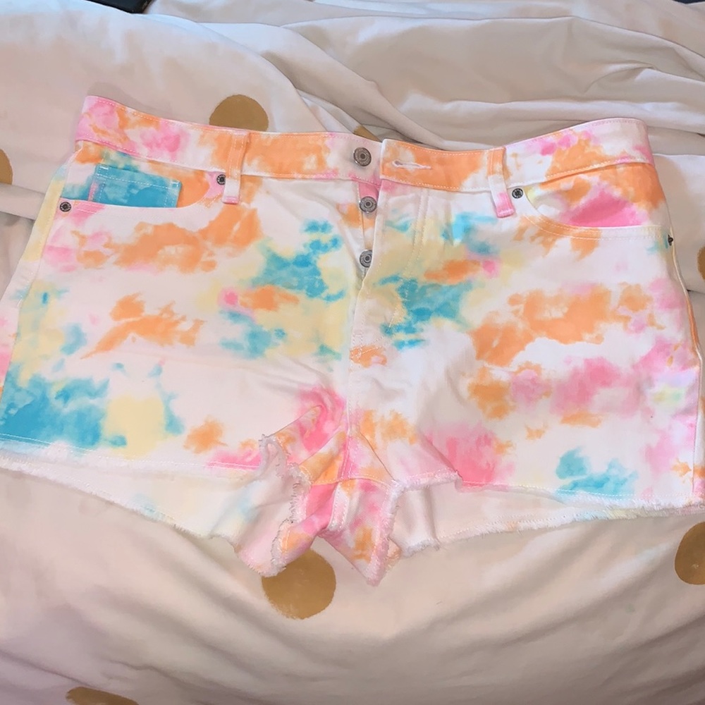 Tie dye denim shorts high waisted